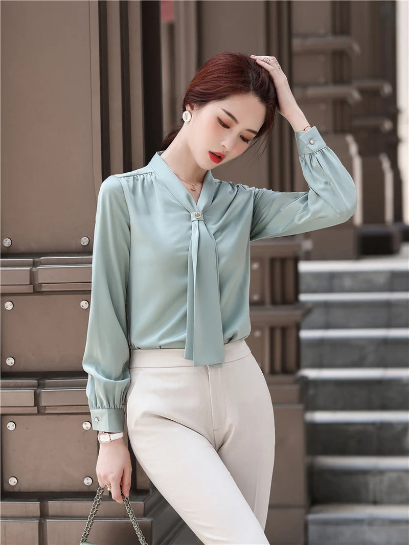 Loose Casual Blouse with Ribbon 